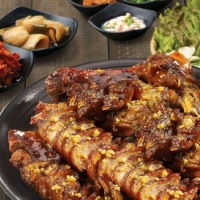 직화족발 (마늘)